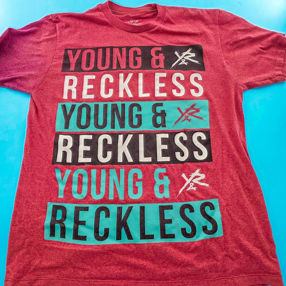 Young & Reckless Men’s Red Graphic Tee T-Shirt Large Y&R Logo Streetwear Casual‎ - Picture 2 of 16